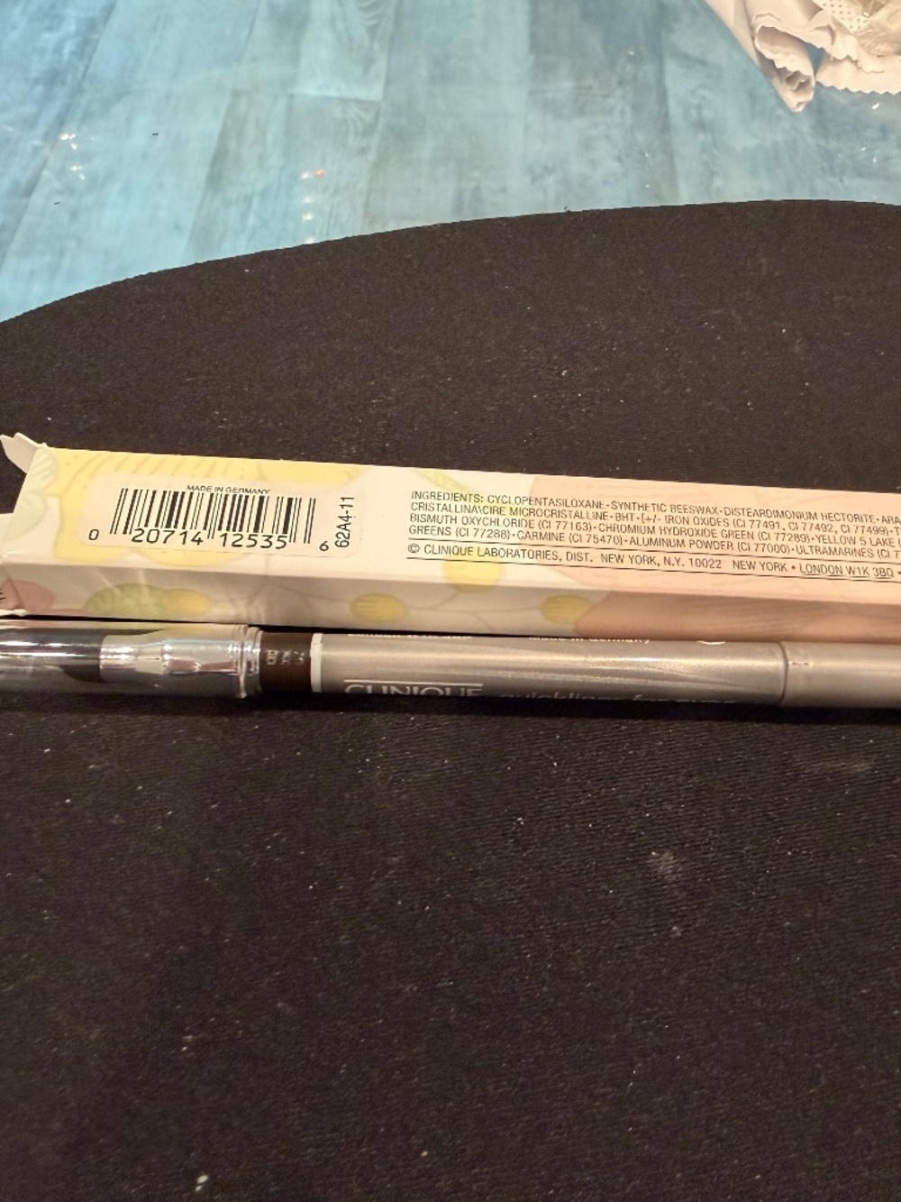 Clinique Quickliner Eyes Eyeliner Pencil Black Brown #11 w/Smudger NIB - Picture 3 of 3
